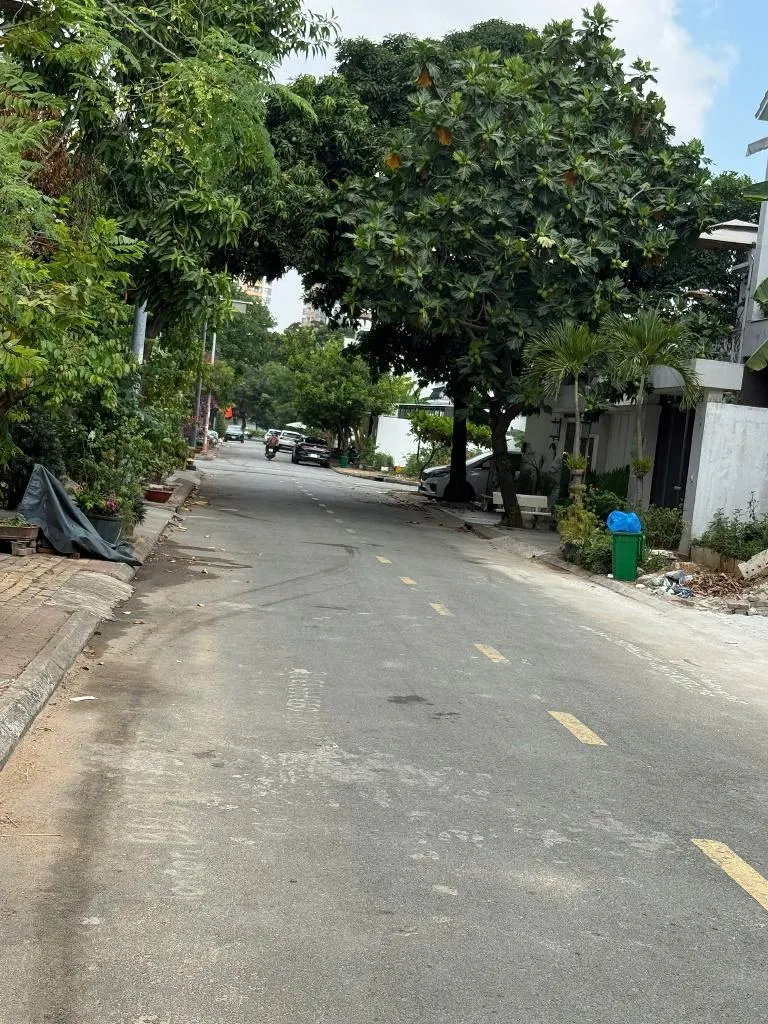 Nền A2-21 TK21: A 48,000 sqm Commercial Property with 26,000 sqm of Office Space