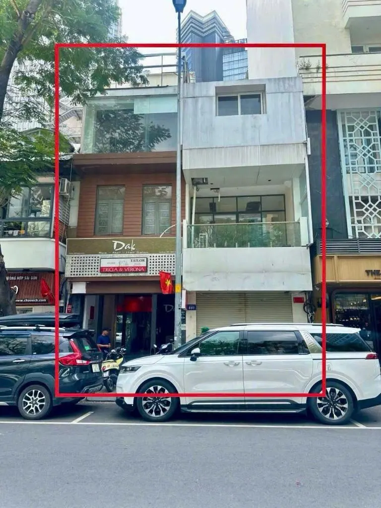 340 tỷ Đồng Du, Quận 1: Phân tích đầu tư khách sạn - ROI kỳ vọng & rủi ro