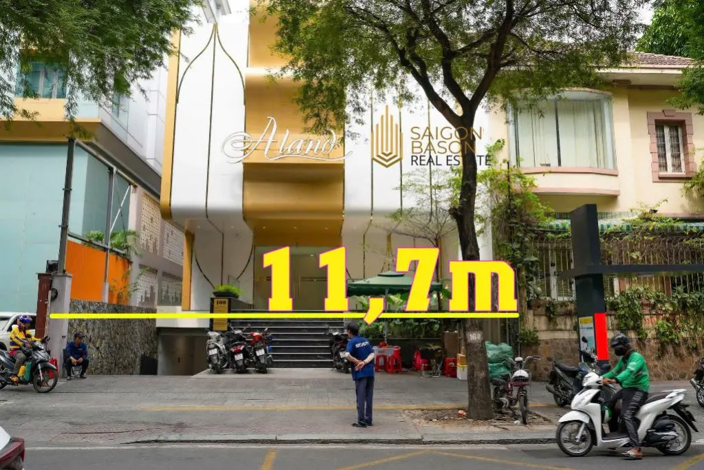 出售阮友街面房，第一郡 - 8.2%投资回报率分析与发展潜力