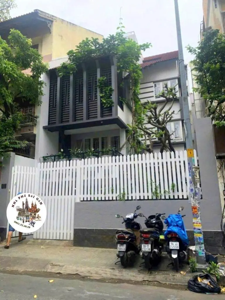 急售：富润区 Hoa Mai 联排别墅 - 潘锡隆中心区，550亿越盾