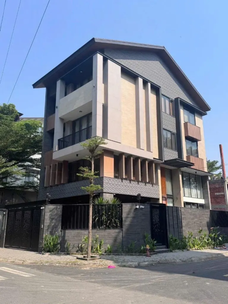 Cần bán nhà góc 2 mặt tiền Bát Nàn, Quận 2 - Kế Đảo Kim Cương