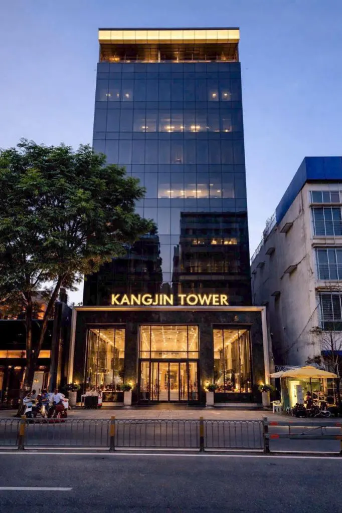 For Sale: Nguyen Bieu Building, District 5 - 700M VND/month Cash Flow, Real ROI?