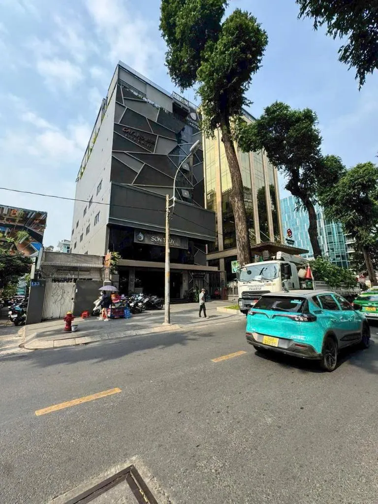 For Sale: Pham Ngoc Thach Frontage Building, District 3 - Cash Flow & ROI Analysis