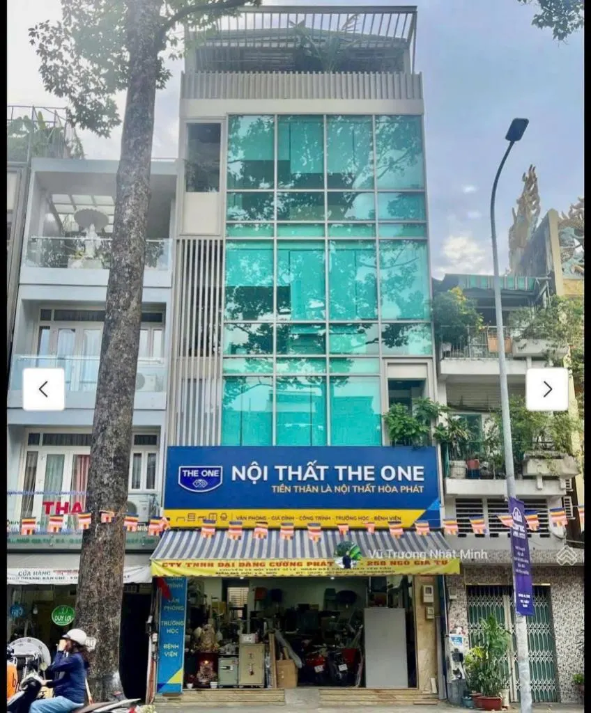 🏡 Bán nhà Quận 10, 5 tầng, dòng tiền 120tr/tháng - Phân tích ROI & Rủi ro