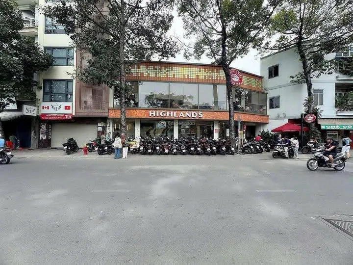 Mặt tiền Hoàng Sa, Quận 3: Phân tích dòng tiền 121 triệu/tháng & tiềm năng tăng trưởng