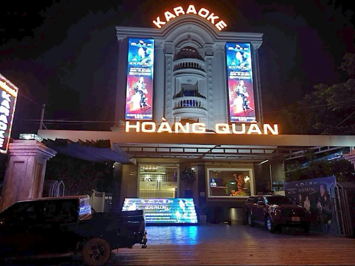 Bán tòa nhà Karaoke 5 tầng, Quận 9 - Vị trí đắc địa