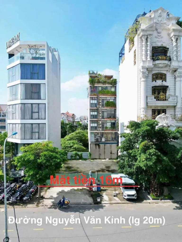 For Sale: Prime Shophouse on Nguyen Van Kinh Street, District 2 - Investment Opportunity