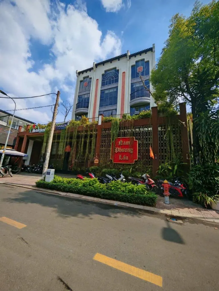 Bán nhà mặt tiền Nguyễn Thị Diệu, Quận 3 - Vị trí đắc địa
