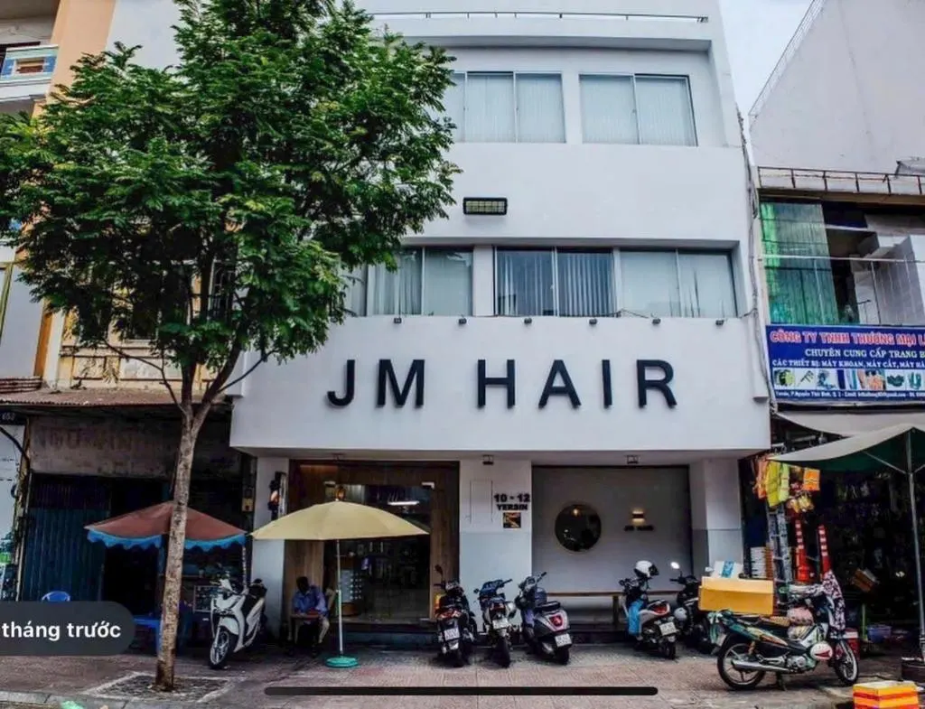 Bán nhà mặt tiền Yersin, Quận 1 - Vị trí trung tâm