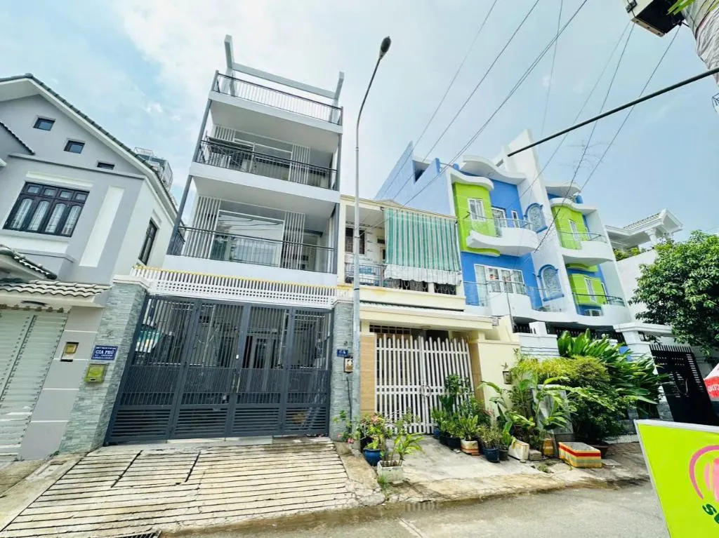 Bán nhà 6A Thảo Điền, Quận 2 - Vị trí đẹp, đang cho thuê