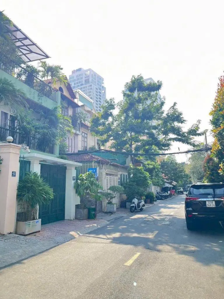 For Sale: Corner 2-Frontage Villa in Thao Dien - Prime Location