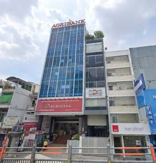 出售：共和街，13  वार्ड，新平区临街房屋 - 黄金地段，巨大潜力