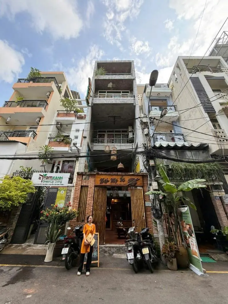 For Sale: Prime Location House in District 1 - Nguyen Thai Binh
