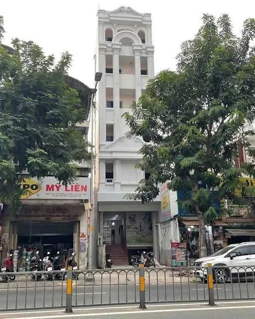 For Sale: 7-Story Building on Ly Thai To Street, District 10 - Prime Location