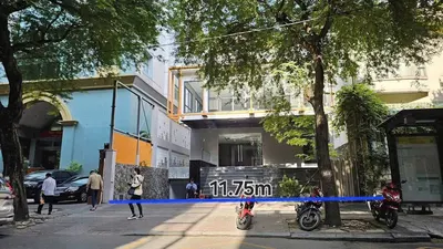 Nguyen Du Street Property, District 1, No. 100