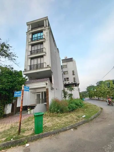 Investment Analysis of Truong Van Bang Street House