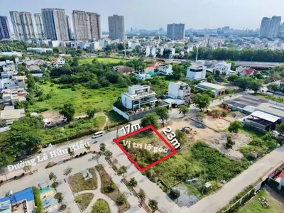 Land for Sale - Tuoi Tre Project, HCMC: ROI Analysis & Market Risks