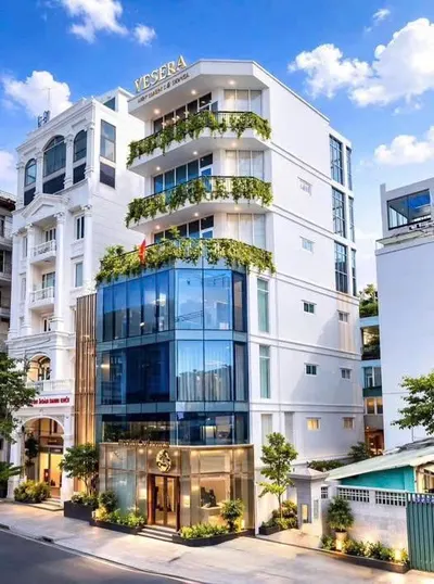 Selling Tran Quang Khai Bldg, Dist 1: $250k/month cash flow - Investment Analysis
