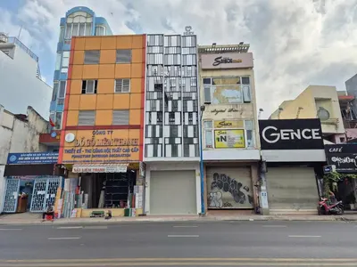 Selling a Frontage House on Phan Dinh Phung: 3 Tips to Close the Deal Fast