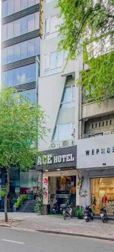 District 1 Hotel, Ly Tu Trong: Cash Flow Analysis of 4 Billion VND/Year & Real ROI