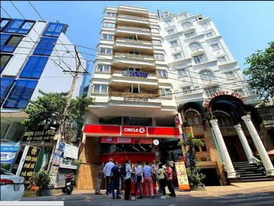 Sale: 9 Cuu Long Building, Tan Binh - ROI Analysis, Risks & Renovation Potential