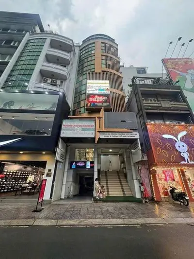 Prime District 3 Building for Sale - 225 Billion VND, ROI Analysis & Investment Risks
