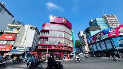 Nguyen Trai Corner Property, District 1: Rental Investment Analysis - 8.64 Billion VND/Year ROI