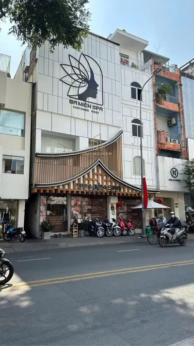 90 Million VND Townhouse on Vo Van Tan, District 3: Investment Analysis & Risk Assessment 2024