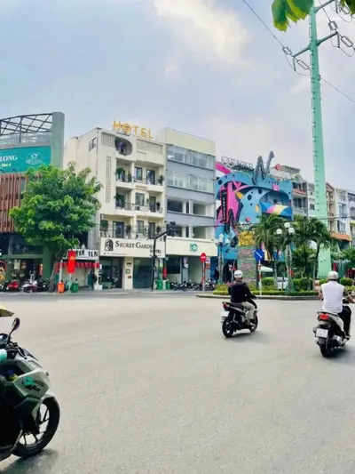 Phan Xich Long 103-105: Investment Analysis of a 170 Million/Month Cash Flow Property