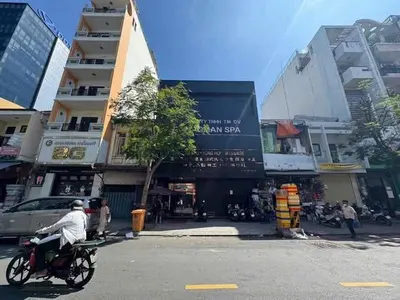 For Sale: District 1 Prime Locations - Yersin vs Ham Nghi ROI Analysis