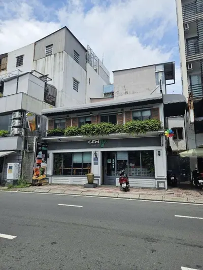 For Sale: Frontage House in District 3, Truong Sa Street, 9m width, River View