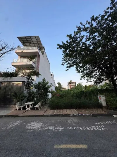 For Sale: Land Plot in Thẻ Kỷ 21, District 2 - Prime Location, High Potential