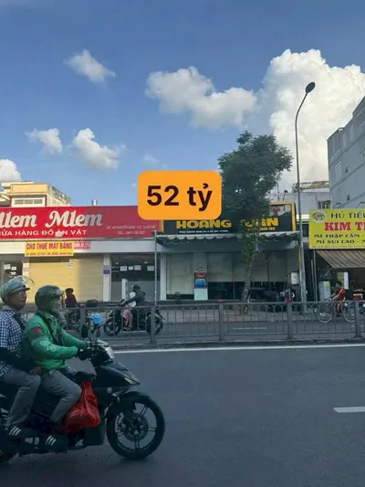 For Sale: Frontage House on Le Quang Dinh Street, Binh Thanh District - Big Discount!