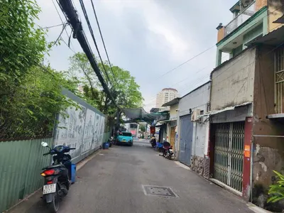 For Sale: Frontage House on So 5 Street, Binh An, District 2 - Prime Location, High Potential