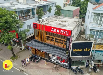 For Sale: Corner House on Cach Mang Thang 8, District 1 - Prime Location