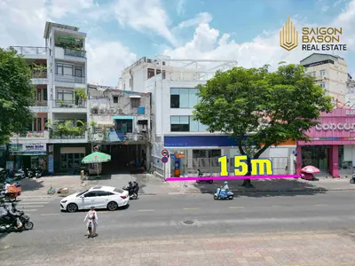 For Sale: Frontage House on Le Van Sy Street, District 3 - Prime Location