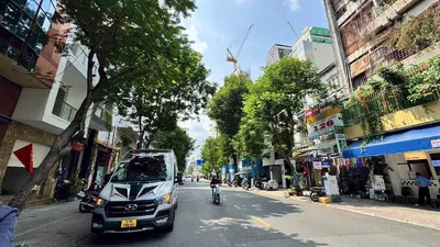 For Sale: Frontage House in District 1 - Calmette, 8m Wide, Near Ben Thanh Market