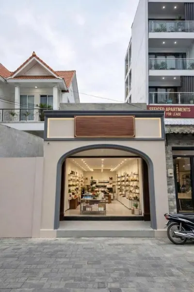 For Rent: Prime Location Commercial Space on Xuan Thuy, District 2