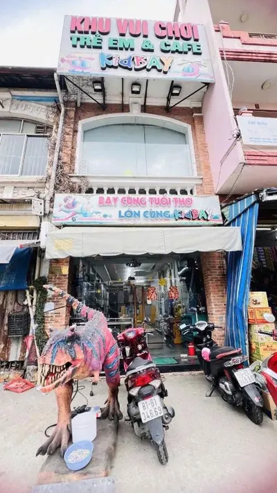 For Sale: Frontage House on Nguyen Thai Hoc, District 1 - Prime Location