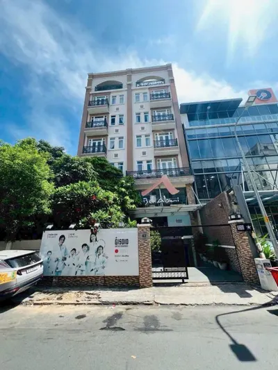 For Sale: Dang Dung Building, District 1 - Prime Location, High Potential