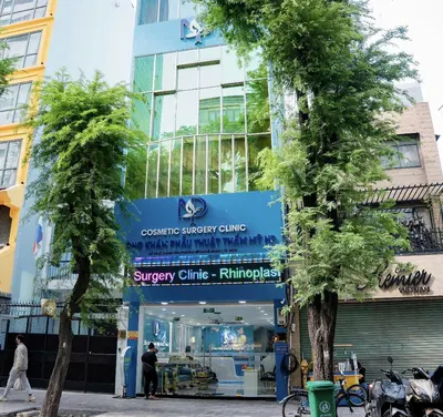 For Sale: Frontage House in District 1, Le Thanh Ton - Prime Location