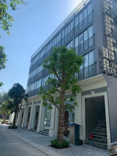 For Sale: Corner Apartment Building in Phu My Hung, District 7 - High Profit Potential