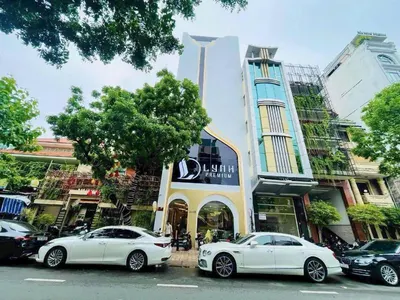 For Sale: Frontage Building on Nguyen Dinh Chieu, District 3 - Stable Monthly Income of $13,000