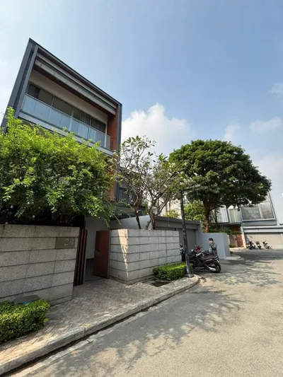 For Rent Holm Villa District 2 - Luxurious, Fully Furnished
