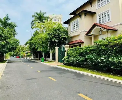 For Sale: Luxury Villa in Diamond Island District 2 - 10 Billion Discount