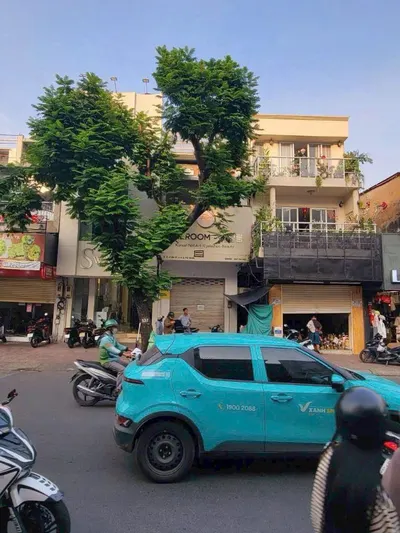 For Sale: Frontage House on Le Van Sy Street, Phu Nhuan District - Prime Location