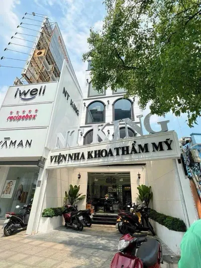 For Sale: Frontage House on Nguyen Van Troi, 5 Floors, Elevator, Phu Nhuan District