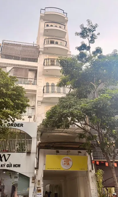 For Sale: Frontage House on Tran Huy Lieu, Phu Nhuan - Prime Location