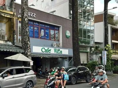 For Sale: Frontage House on Tran Phu Street, District 5 - Prime Location, High Potential